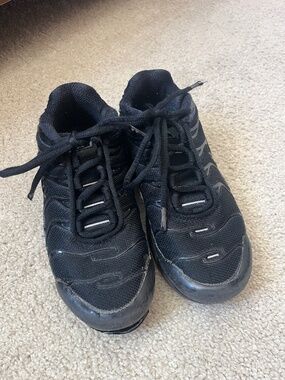 Kids Nike air max sneakers